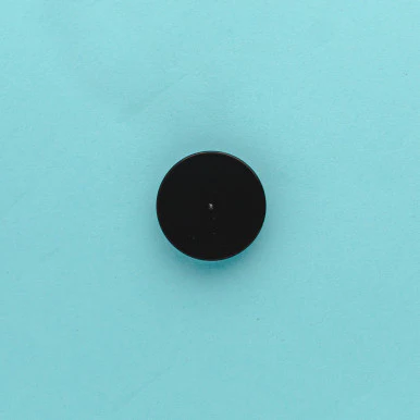 Black Straight Lid Smooth 38/400