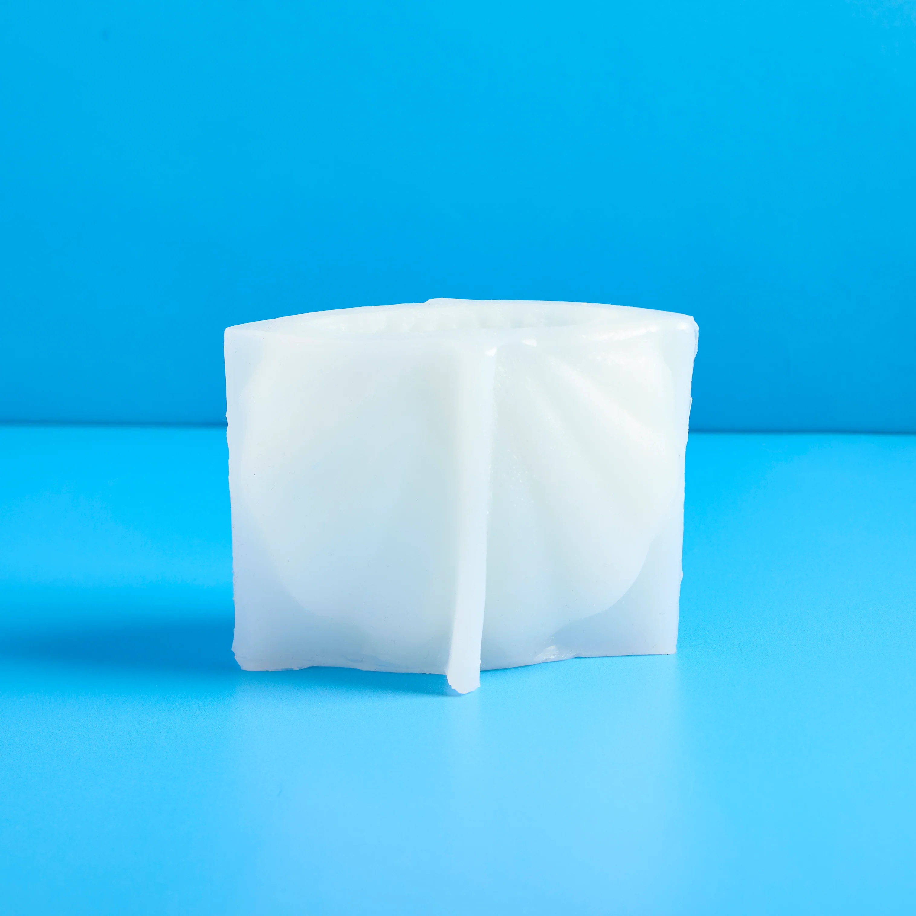 Rippled Shell Silicone Mold - Image 2